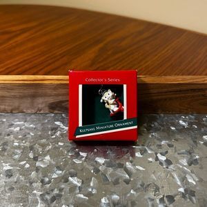COPY - Hallmark Keepsake Ornament Miniature